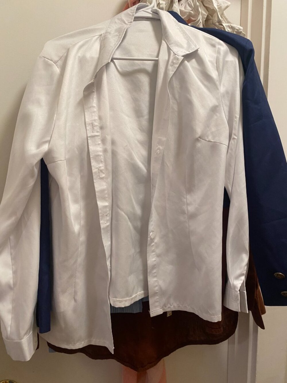 All clothes - Picture 15 of 16